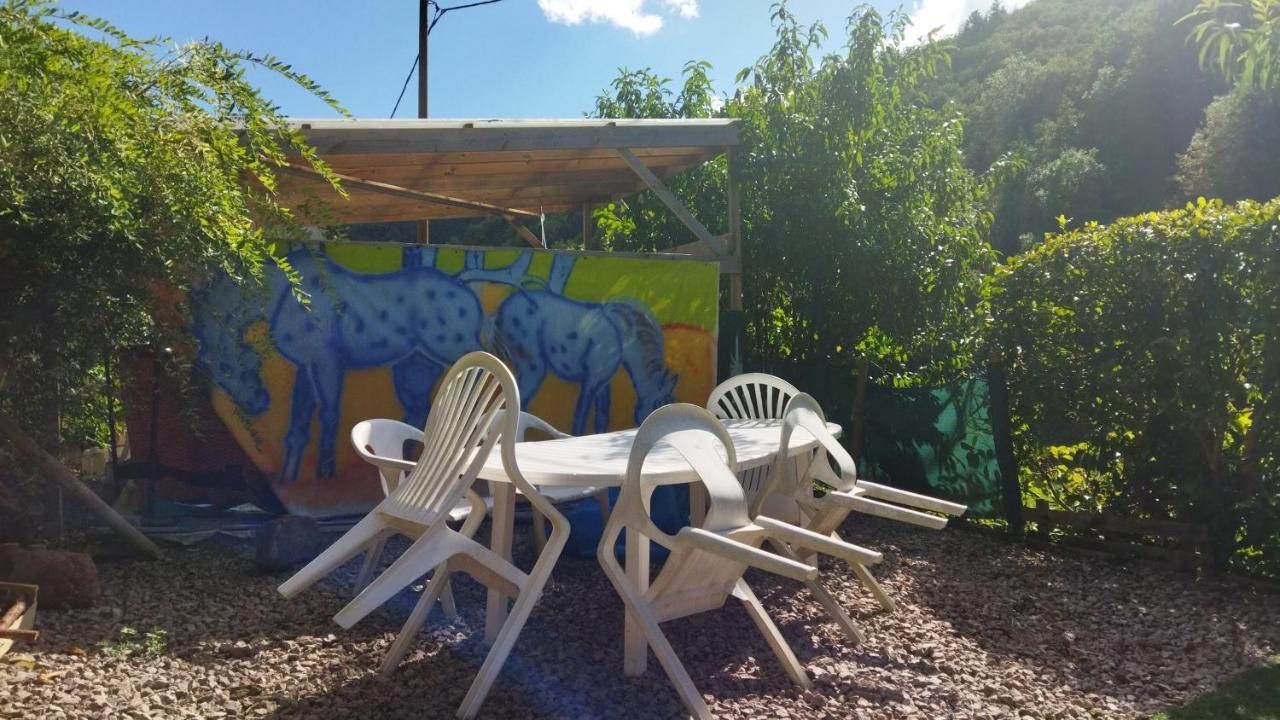 ホテル Abri De Jardin Amenage, Chambre Camping Glamour Lalaye エクステリア 写真